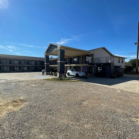 Best Budget Inn Bastrop 외부 사진