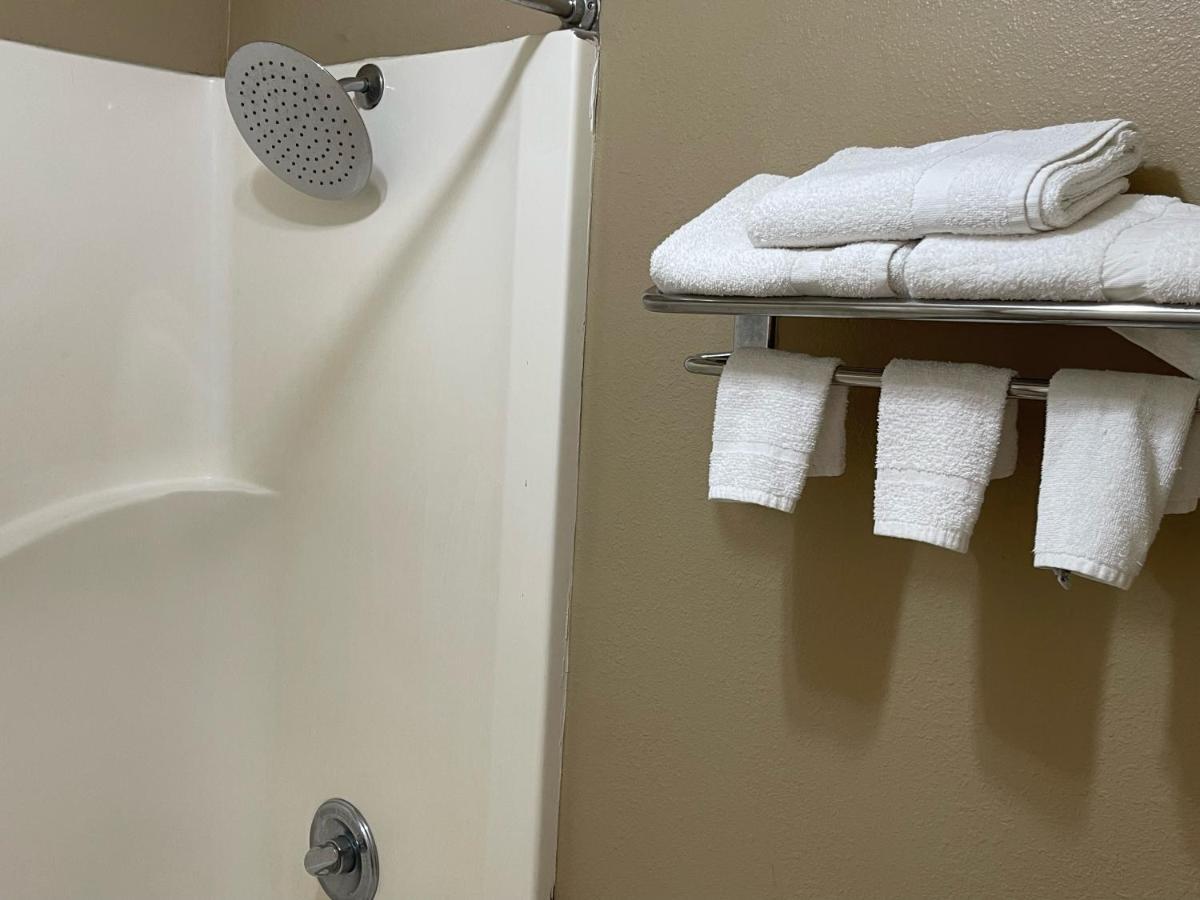 Best Budget Inn Bastrop 외부 사진