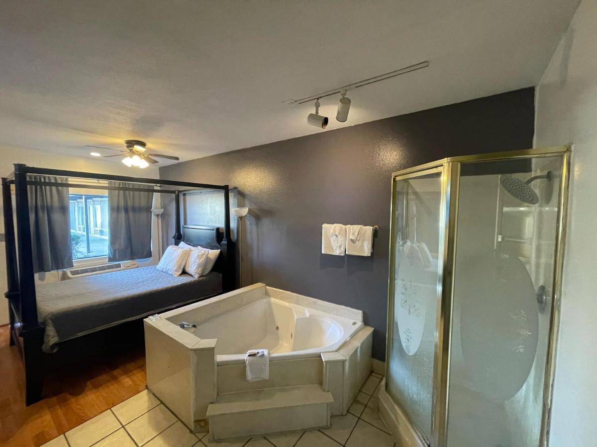 Best Budget Inn Bastrop 외부 사진
